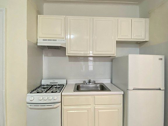 3rd image of 41-30 45th St #3C