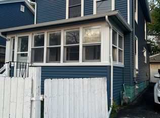 424 Titsworth Ct, Aurora, IL 60505