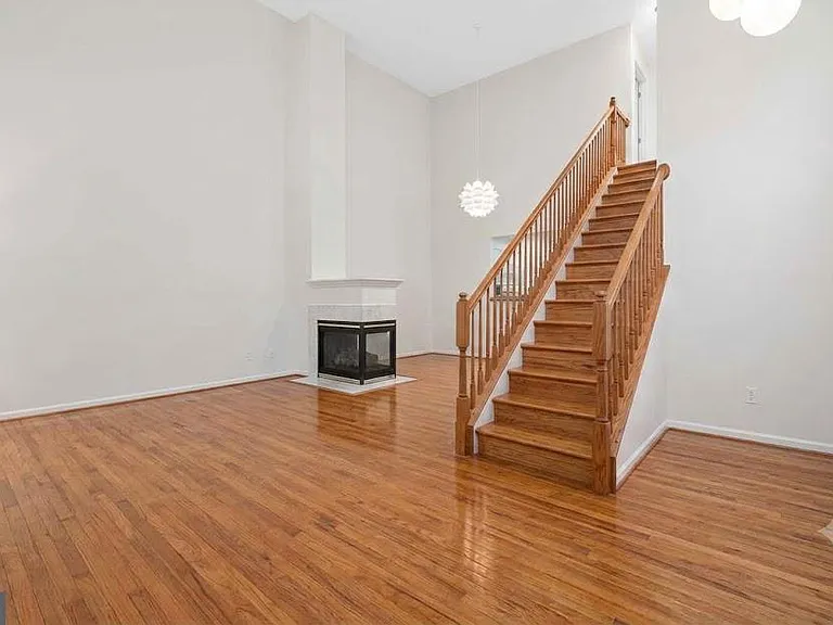 117 Teapot Ct #117 — Photo 7