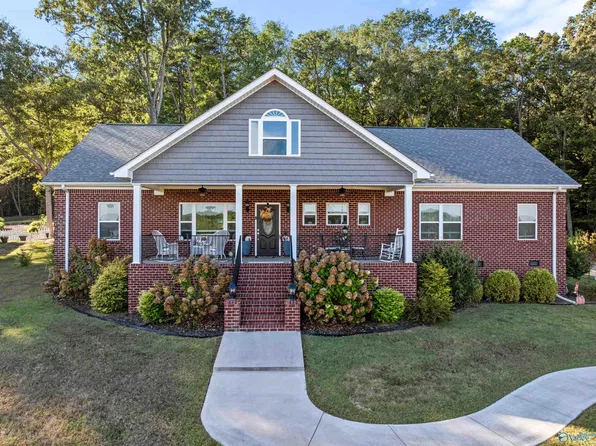 451 State Highway 79, Scottsboro, AL 35769