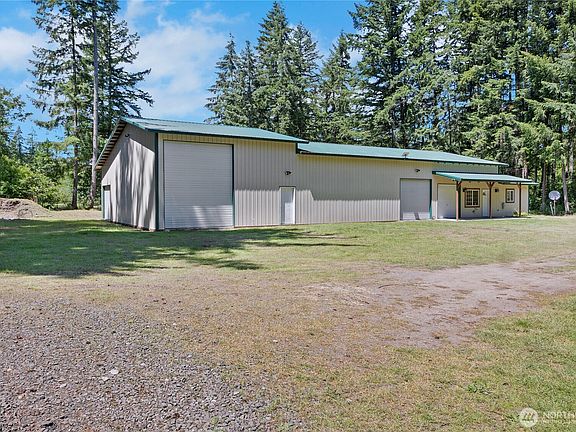 2nd image of 9938 168th Avenue SW