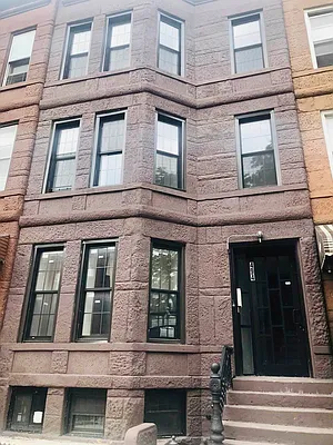 Rented by Capri Jet Realty Corp | media 24