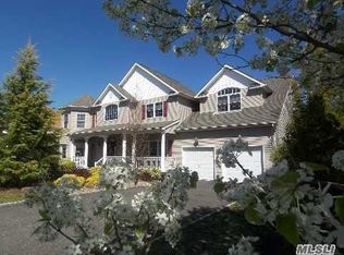 Tap Ct, Nesconset, NY 11767