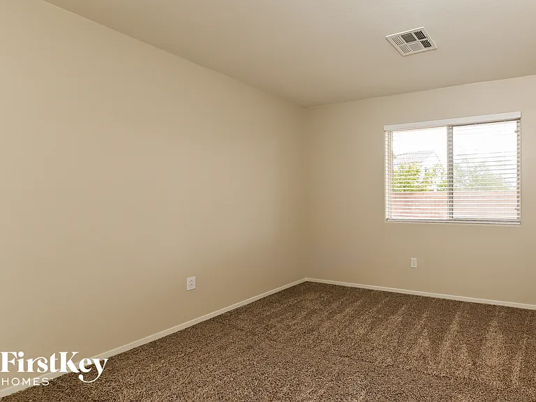 5624 Tallard Ct — Photo 11