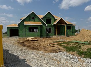 8030 Totton Ct, Zionsville, IN