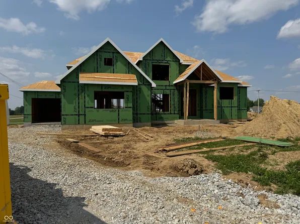 8030 Totton Ct, Zionsville, IN 46077