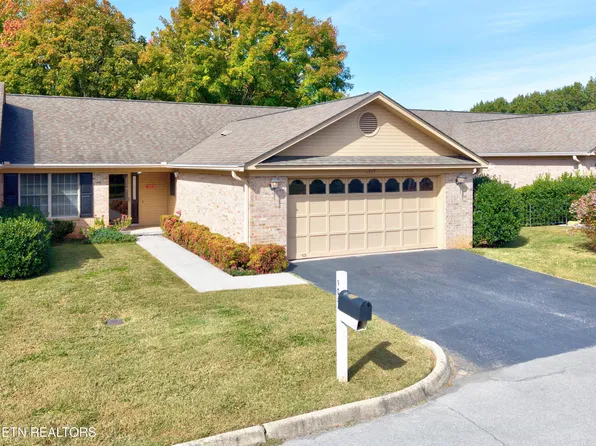 904 Portsmouth Cir, Maryville, TN 37803