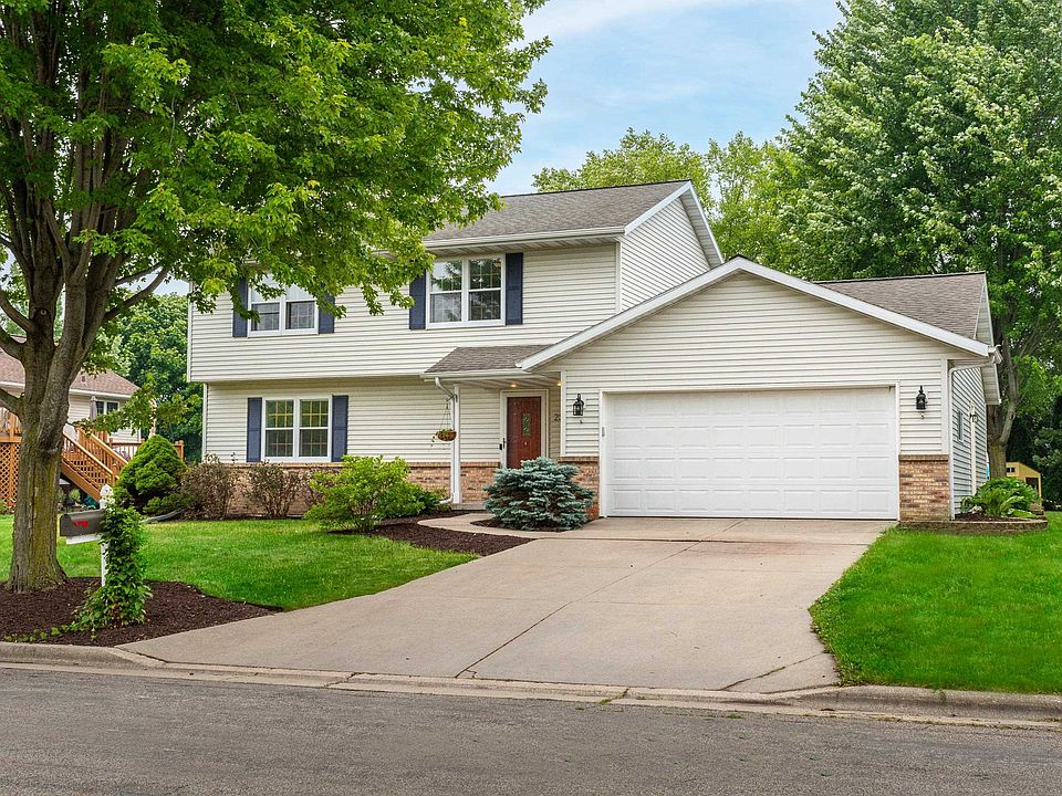 1st image of 2319 Essex Dr