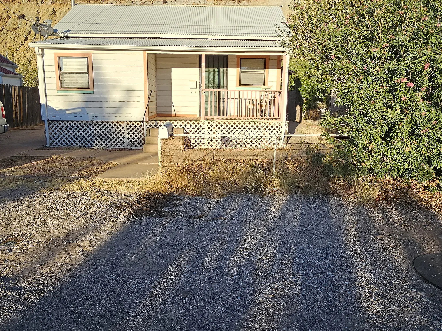 2 bed, 704 sqft, $1,150 — Photo 3