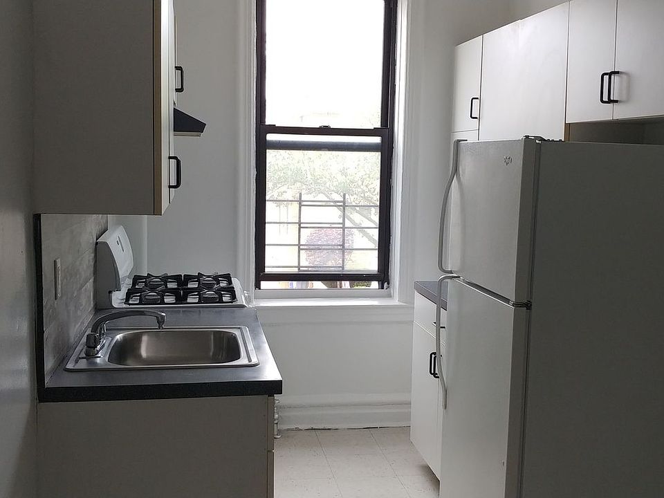 1st image of 2126 Benson Ave APT 2K