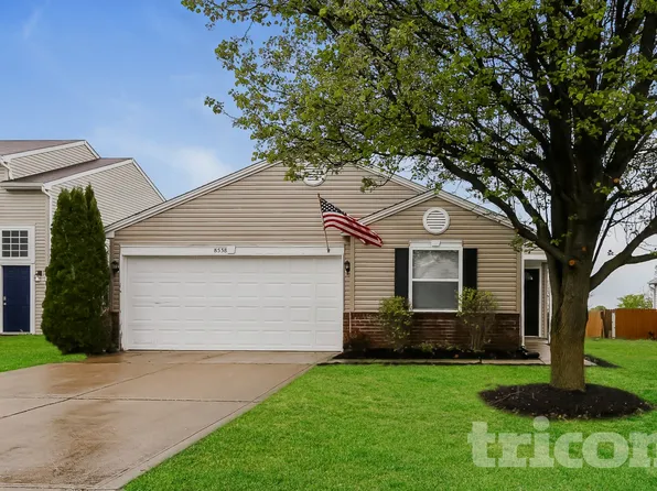 8538 Bluff Point Dr, Camby, IN 46113