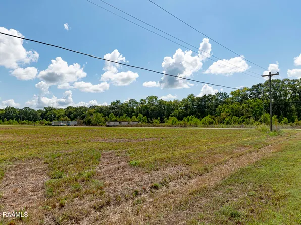 31 S Patterson Dr, Arnaudville, LA 70512