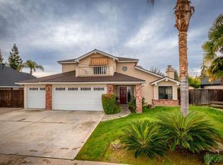 1385 E Cromwell Ave, Fresno, CA 93720
