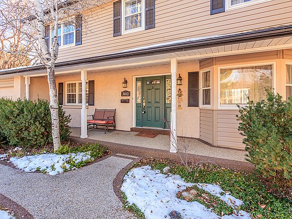 2nd image of 3662 E Briarwood Ave