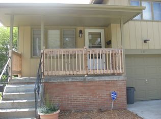 5633 Parker St, Omaha, NE 68104