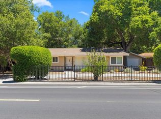 175 N El Monte Ave, Los Altos, CA 94022