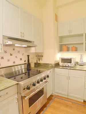 Sold by Sotheby's International Realty | media 7