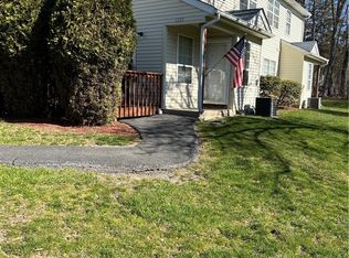 1203 Honey Locust Ct, Highland Mills, NY 10930
