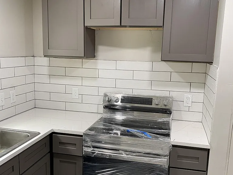 521 E Jackson St #A — Photo 10