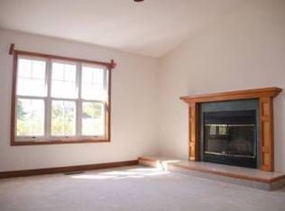 210 Fairmont St, Nixa, MO 65714