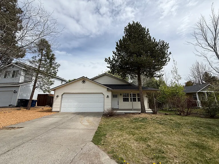 521 SW Forest Grove Dr — Photo 32