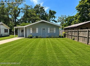 102 Ainsworth St, Greenwood, MS 38930