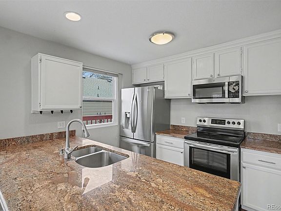 5th image of 429 W Jamison Circle