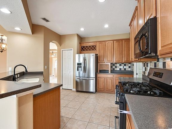 2nd image of 1579 Anna Catherine Dr