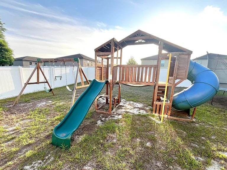 12025 Myrtle Rock Dr — Photo 40