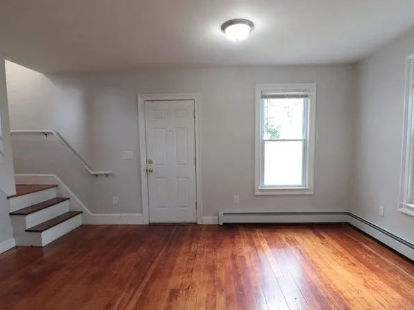 58 Brown St, Hartford, CT 06114