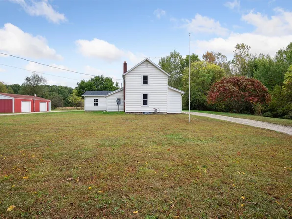 20204 McAllister Rd, Battle Creek, MI 49014