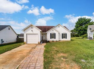 5903 Autumn Trace Ln, Indian Trail, NC 28079