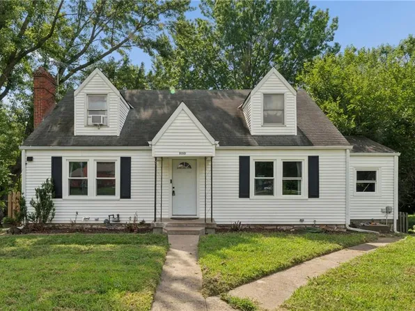 8001 Blue Ridge Blvd, Kansas City, MO 64138