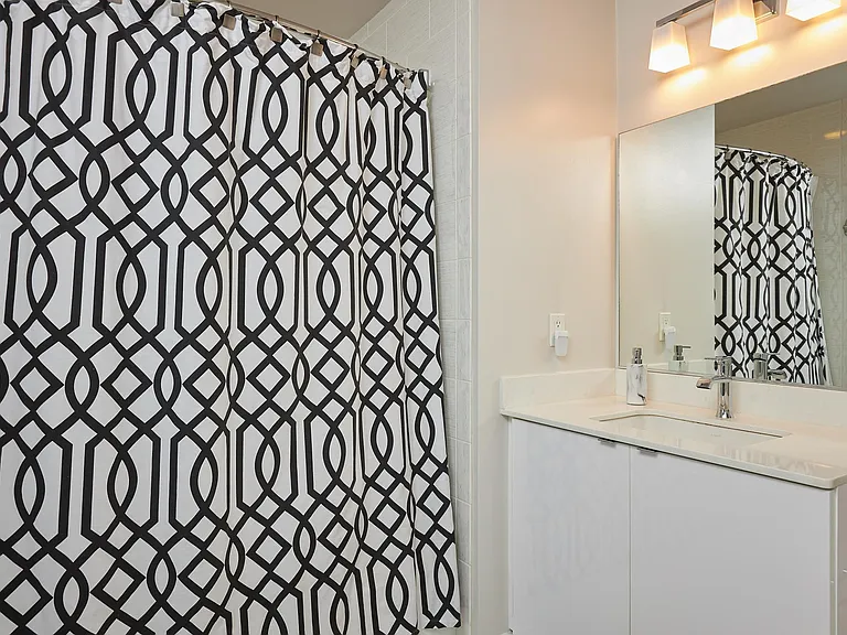 460 New York Ave NW #503 — Photo 18