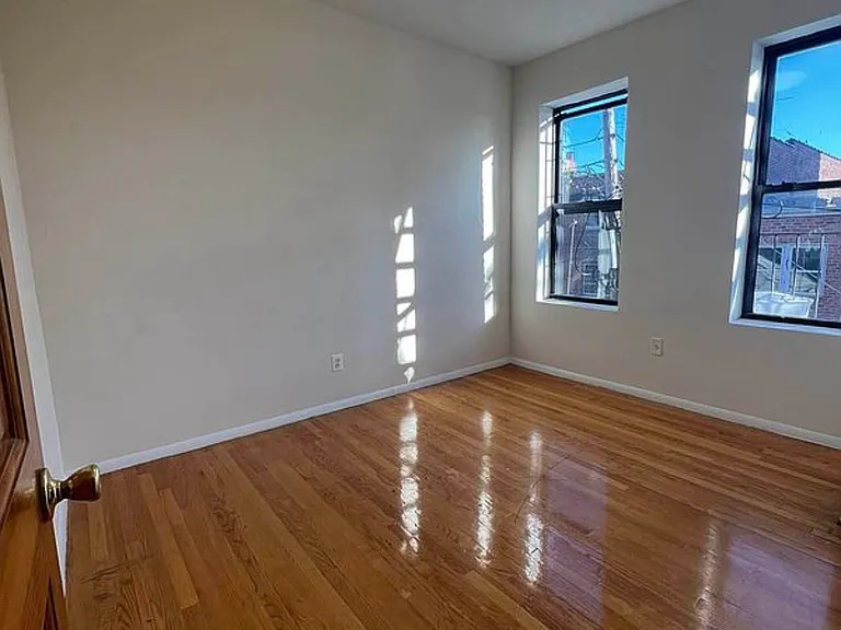 4157 75th St #2B — Photo 5