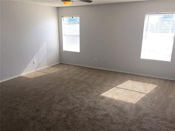 4th image of 744 Lovern St