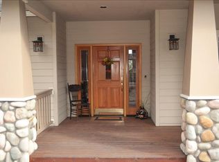 2300 NW 6th St, Bend, OR 97703