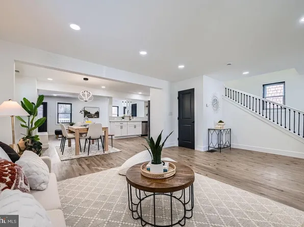 77 Winters Ln, Catonsville, MD 21228