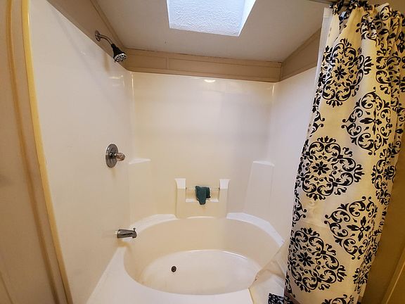 3rd image of 264 Timber Ln #60