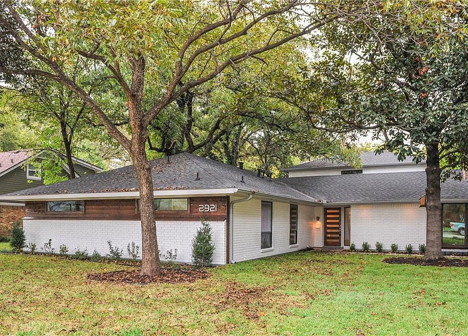 1st image of 2921 Hartwood Dr