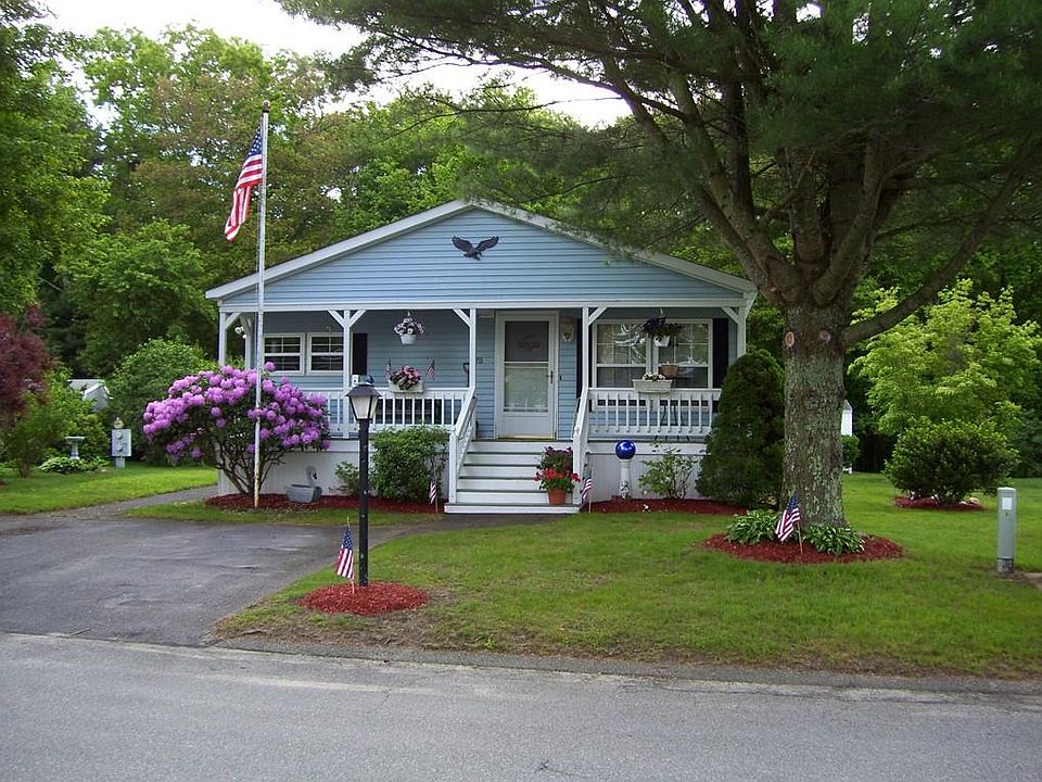 1st image of 28 Sycamore Dr