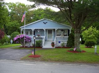28 Sycamore Dr, Kingston, MA 02364