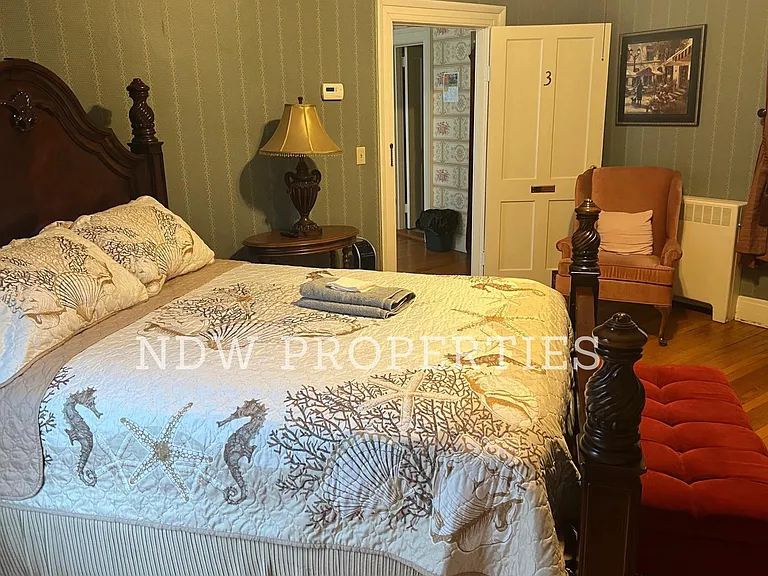 600 Nash St NE — Photo 11