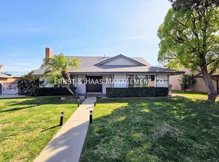 926 E Bastanchury Rd, Placentia, CA 92870