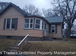 1015 E Behrends Ave, Peoria, IL