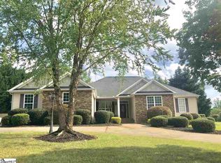 739 Brookdale Dr, Greer, SC 29651