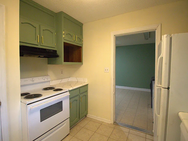 1025 Kinsey Dr SE — Photo 7