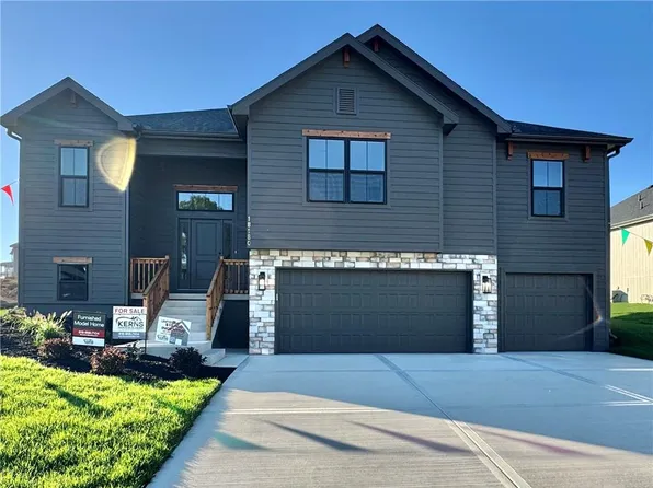 18180 NW 127th St, Platte City, MO 64079