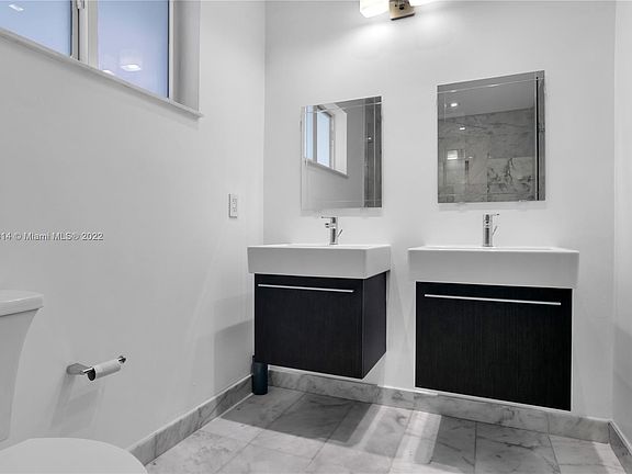 3rd image of 20320 Highland Lakes Blvd