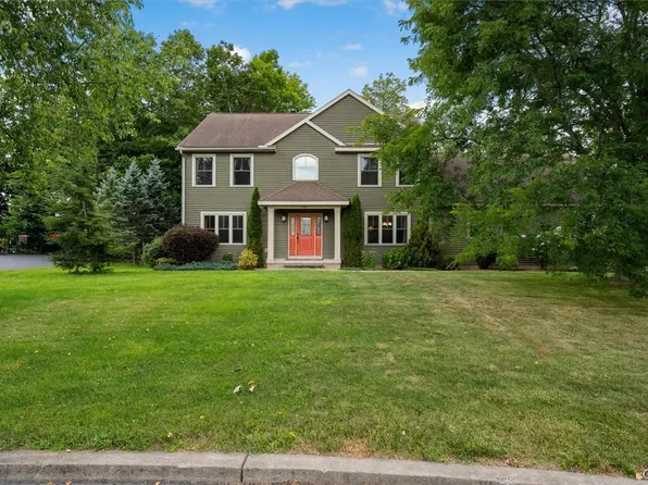 126 Hunt Valley Rd, Oneida, NY 13421